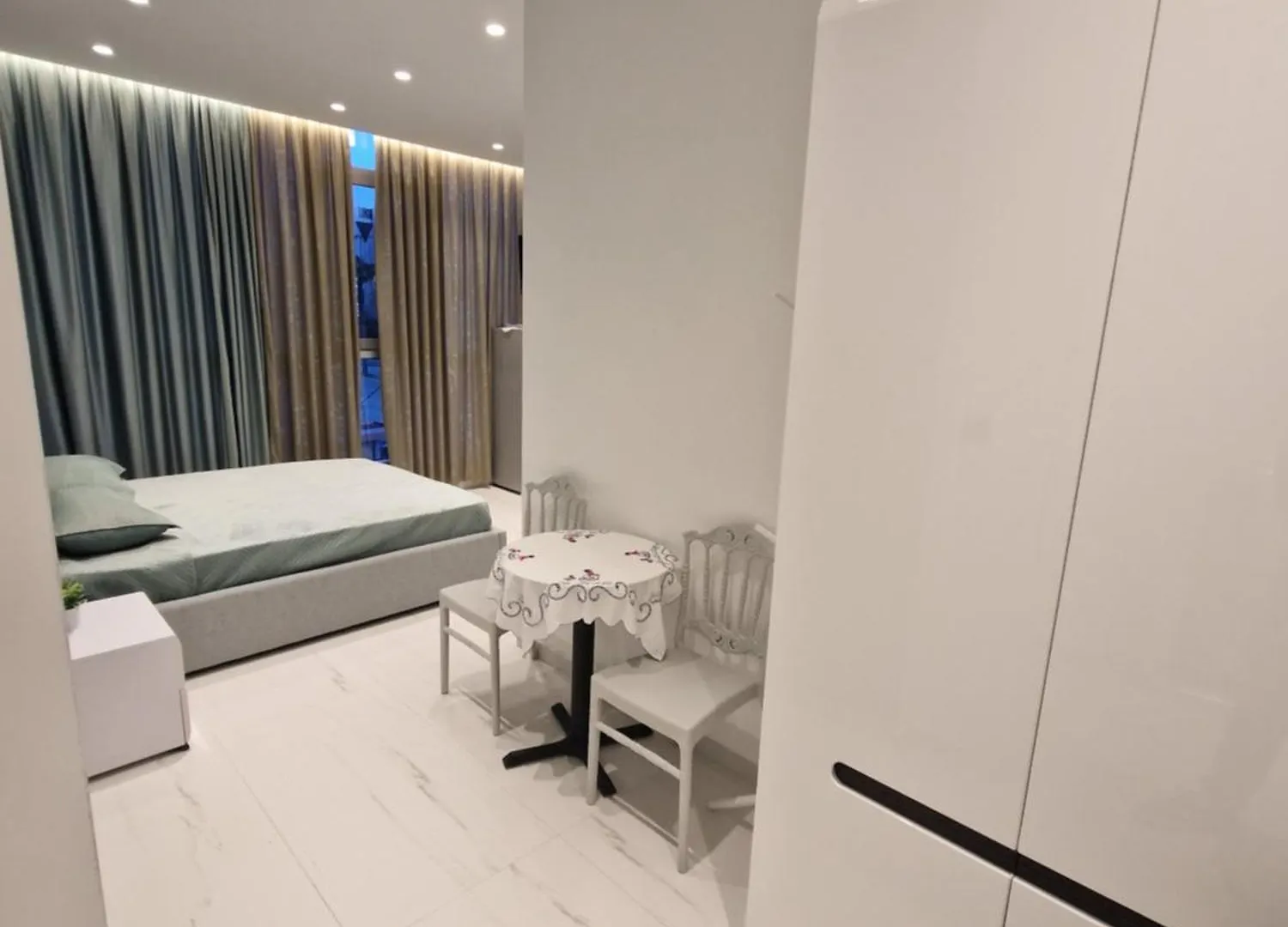 Elofira Room'S Durrës Hotel
