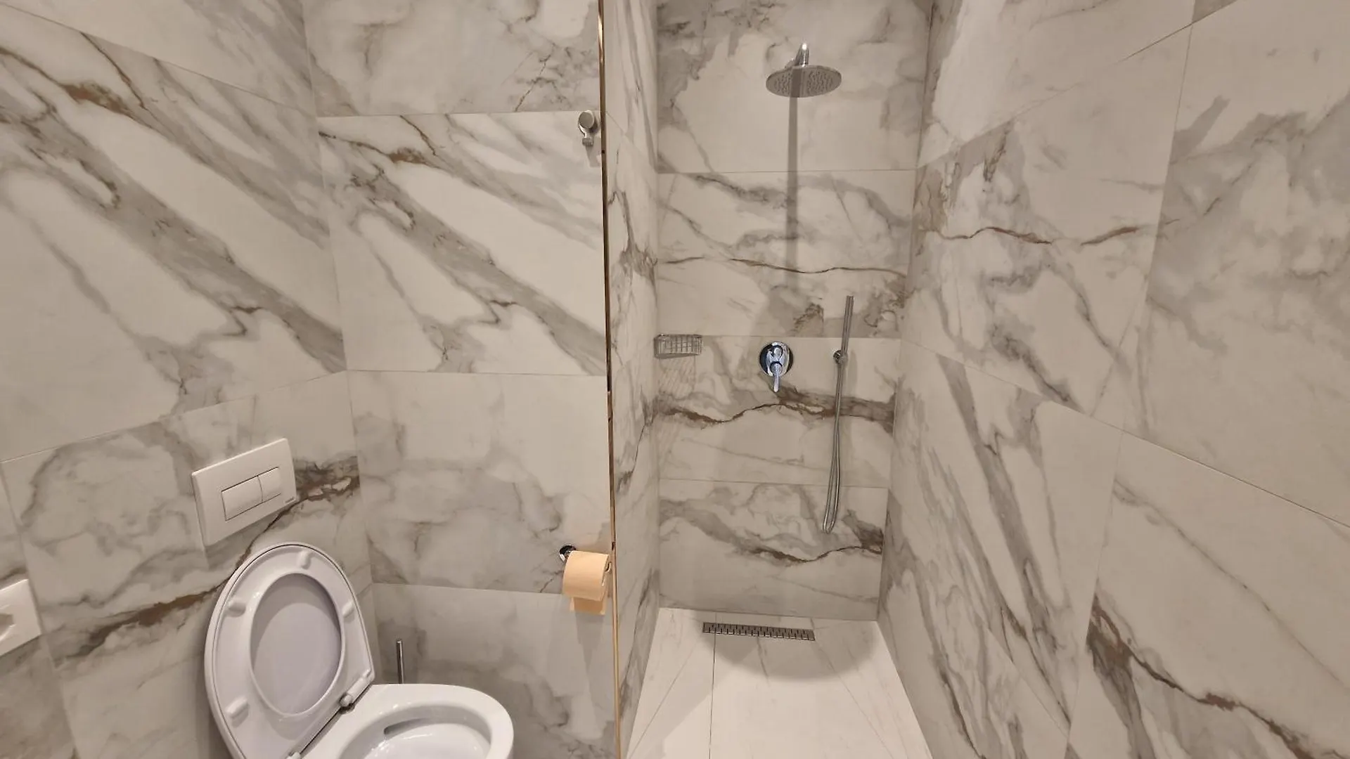 Elofira Room'S Dıraç 0*,